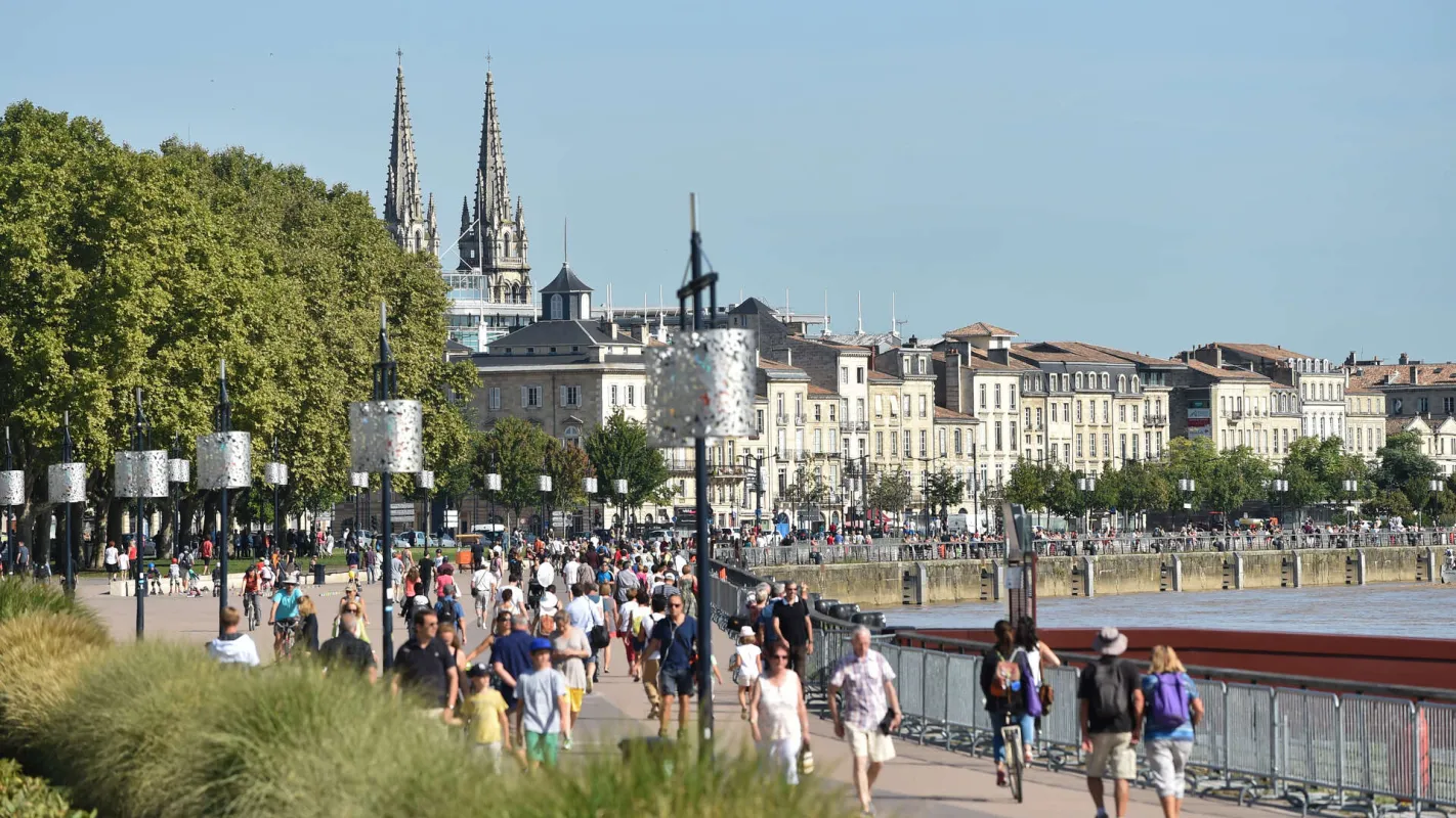 Promenade sur les quais